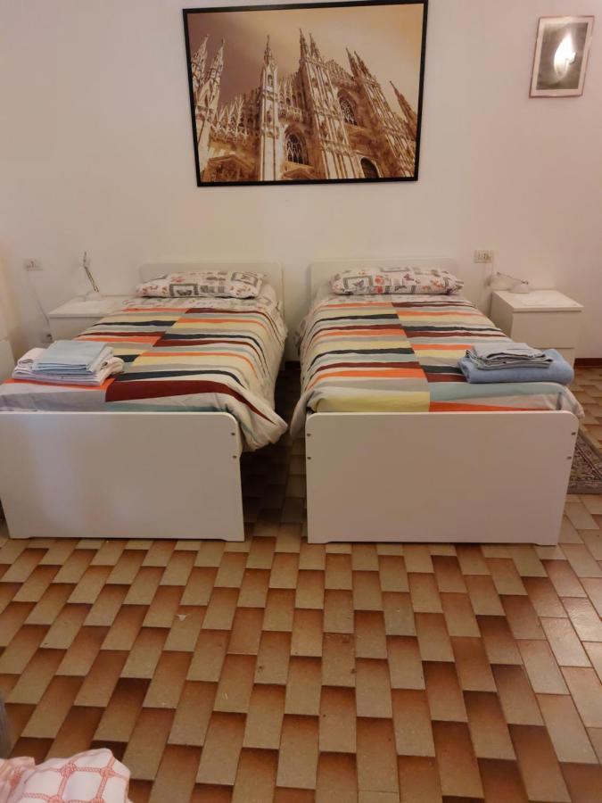 Flat In Milan 3 Apartment Luaran gambar